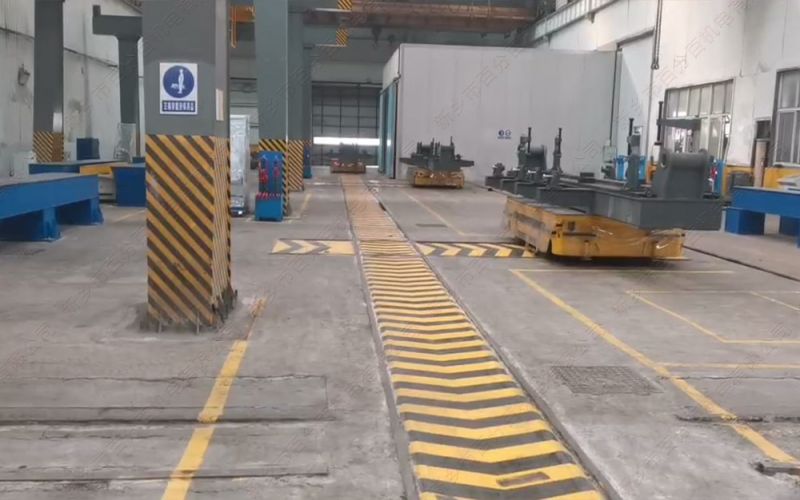 冶煉鑄造車間使用軌道平車作為車間過跨工具的優(yōu)勢(shì)